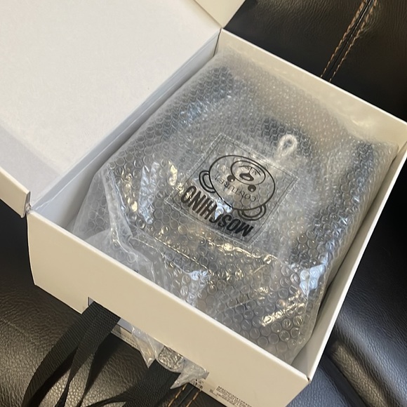 Moschino Bubble Sneakers - Picture 4 of 9